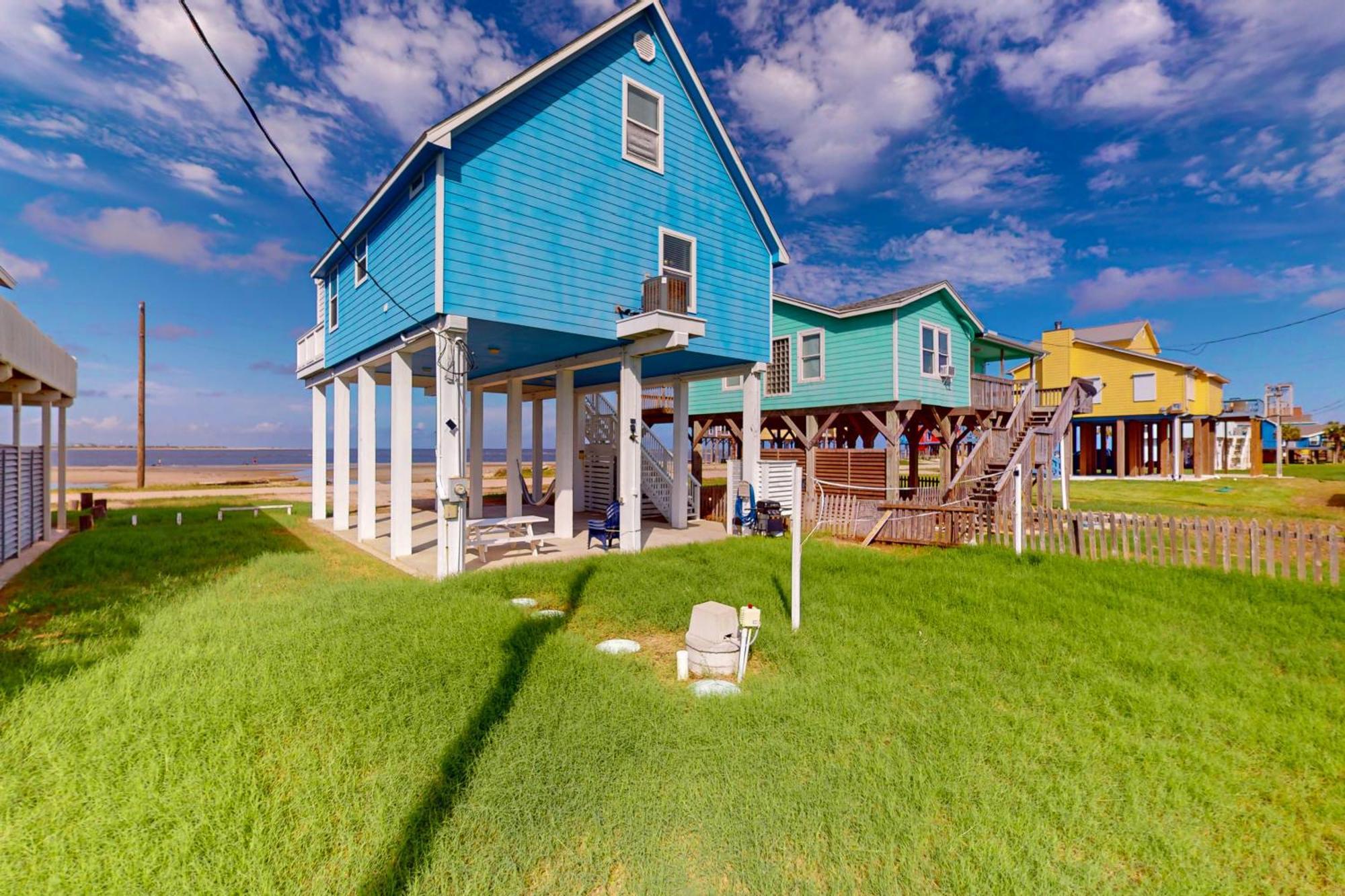 Kiki On The Beach Freeport Exterior photo